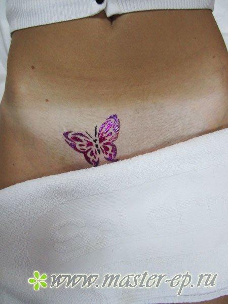 Glitter tattoo 